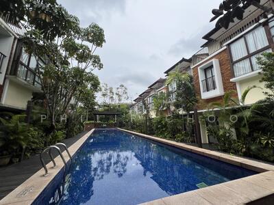 For Sale - Lornie 18