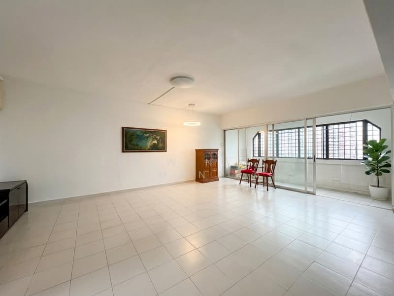 101 Bukit Batok West Avenue 6, 101 Bukit Batok West Avenue 6, 3 Bedrooms, 1,442 sqft, HDB Flat For Sale, by Lee Wen Wei Samantha, 60221908 - Living Room - PropertyGuru.com.sg