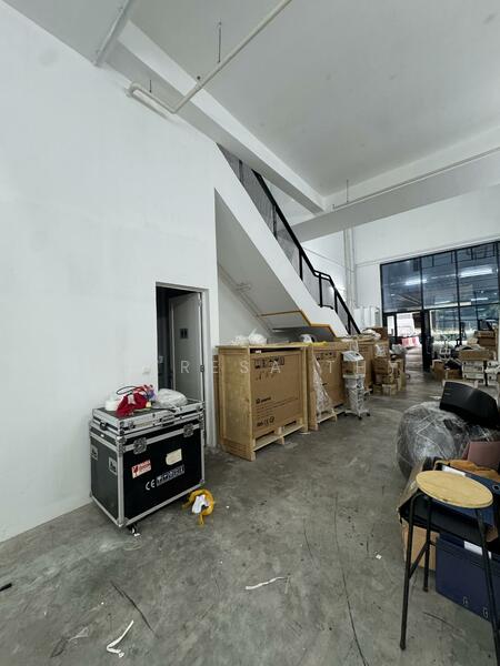 Inspace, 24 New Industrial Road, 2,390 sqft, Light Industrial (B1) For Sale, by Theresa THY, 60222059 - Corridor - CommercialGuru.com.sg