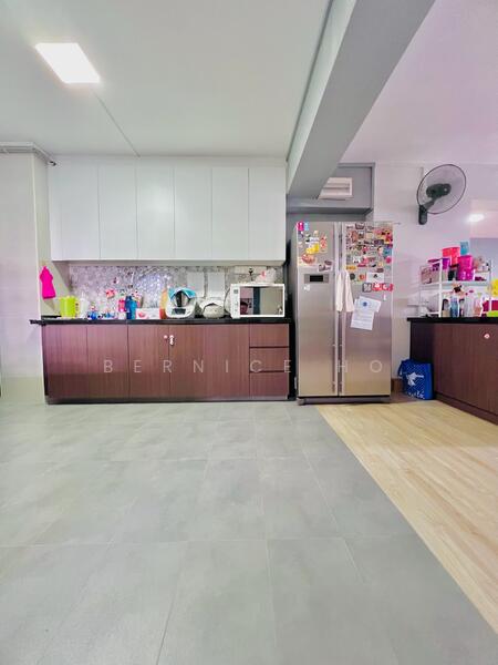 For Sale - 652 Jalan Tenaga