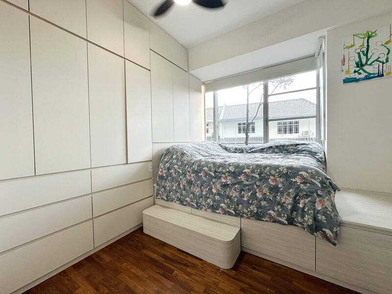 For Sale - Starville