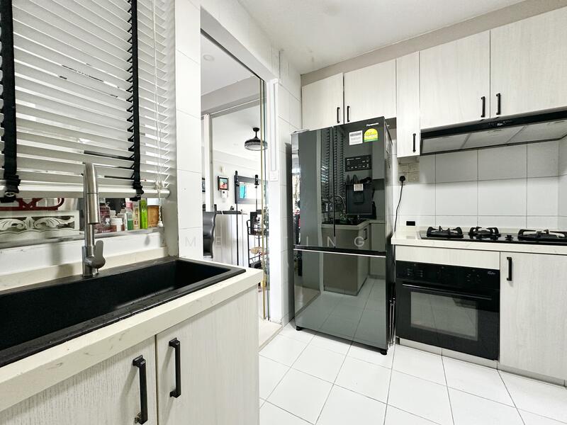 For Sale - Starville