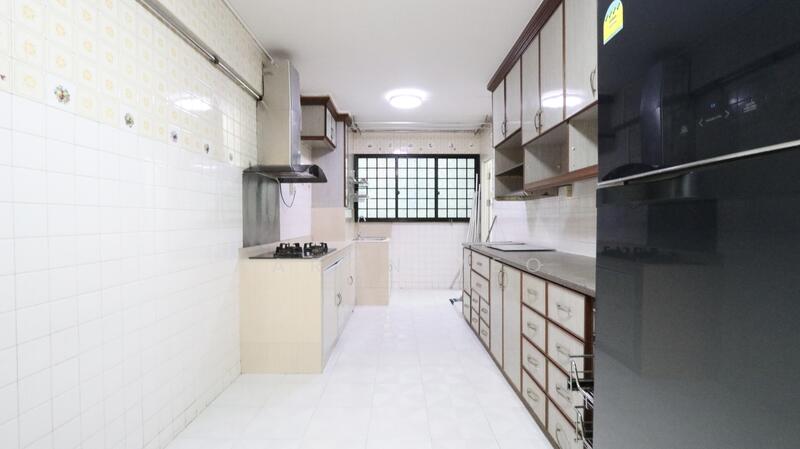 For Sale - 727 Yishun Street 71