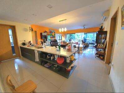 For Sale - Freehold Condo 2680sf 5 bedroom at Upper Thomson