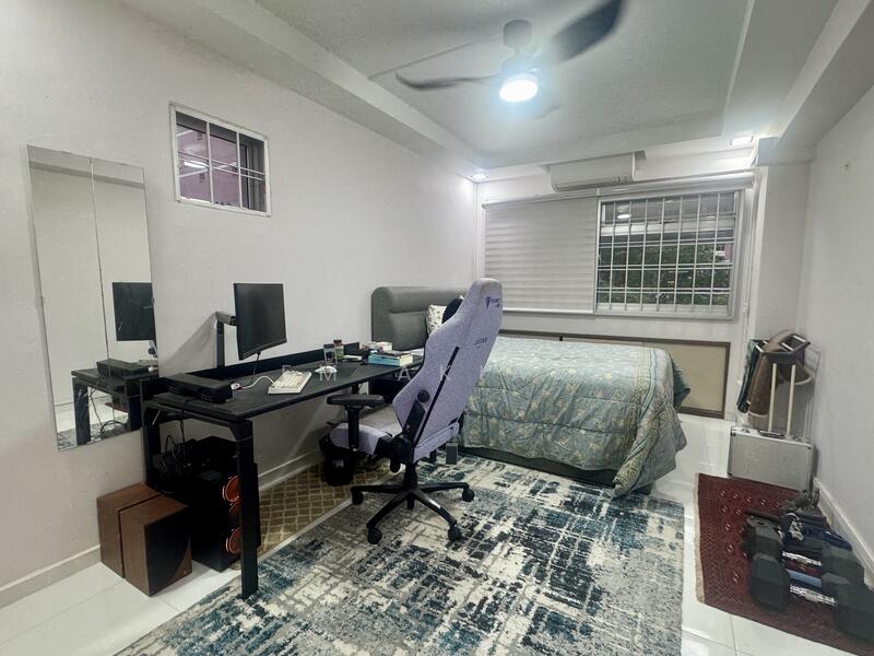 753 Pasir Ris Street 71 HDB Flat For Sale at S$ 780,000 | PropertyGuru Singapore - Bedroom
