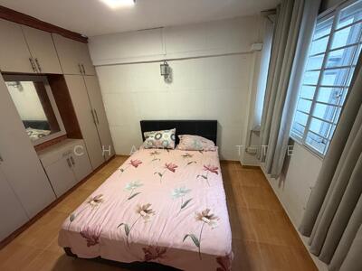 For Rent - 6 Holland Close