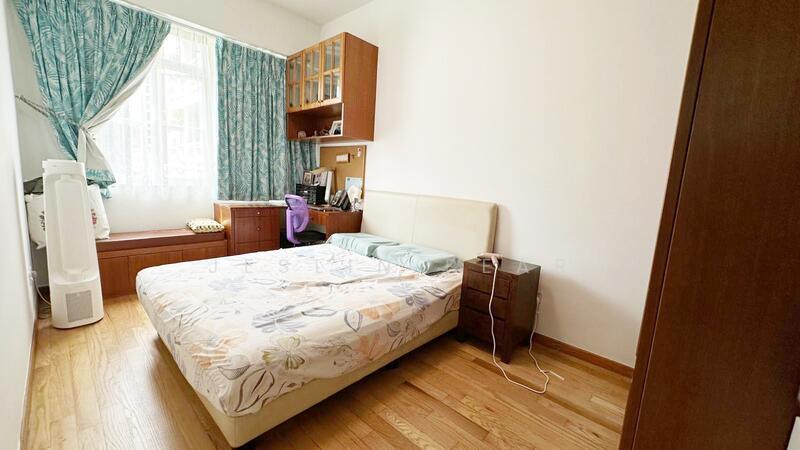 For Sale - Laguna Green