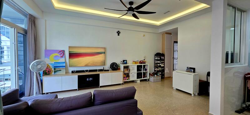 Palm Galleria Condominium For Sale at S$ 1,780,000 | PropertyGuru Singapore - Living Room