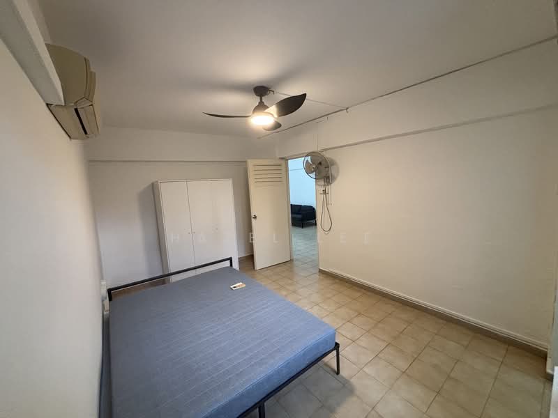 104 Potong Pasir Avenue 1, 104 Potong Pasir Avenue 1, 2 Bedrooms, 797 sqft, HDB Flat For Sale, by Hazel Lee, 60222358 - Master Bedroom - PropertyGuru.com.sg