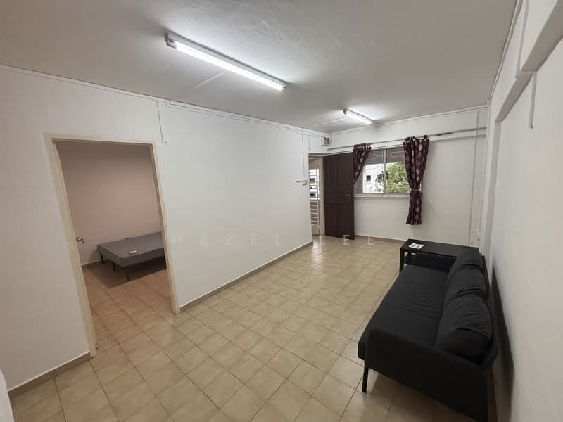 104 Potong Pasir Avenue 1, 104 Potong Pasir Avenue 1, 2 Bedrooms, 797 sqft, HDB Flat For Sale, by Hazel Lee, 60222358 - Living Room - PropertyGuru.com.sg