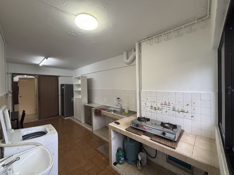 104 Potong Pasir Avenue 1, 104 Potong Pasir Avenue 1, 2 Bedrooms, 797 sqft, HDB Flat For Sale, by Hazel Lee, 60222358 - Kitchen - PropertyGuru.com.sg