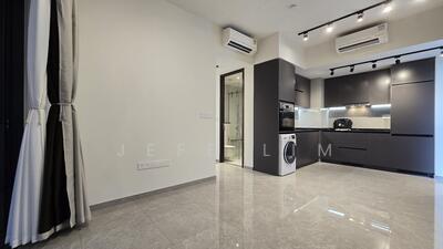 For Sale - The LINQ @ Beauty World