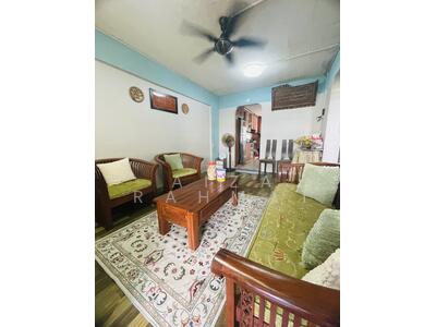 For Sale - 445 Tampines Street 42