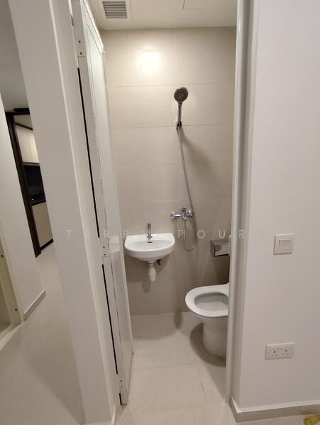 Kopar At Newton Condominium For Sale at S$ 4,571,000 | PropertyGuru Singapore - Bathroom