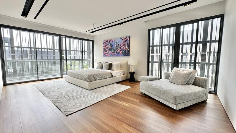 Brand New Sunset View Detached House