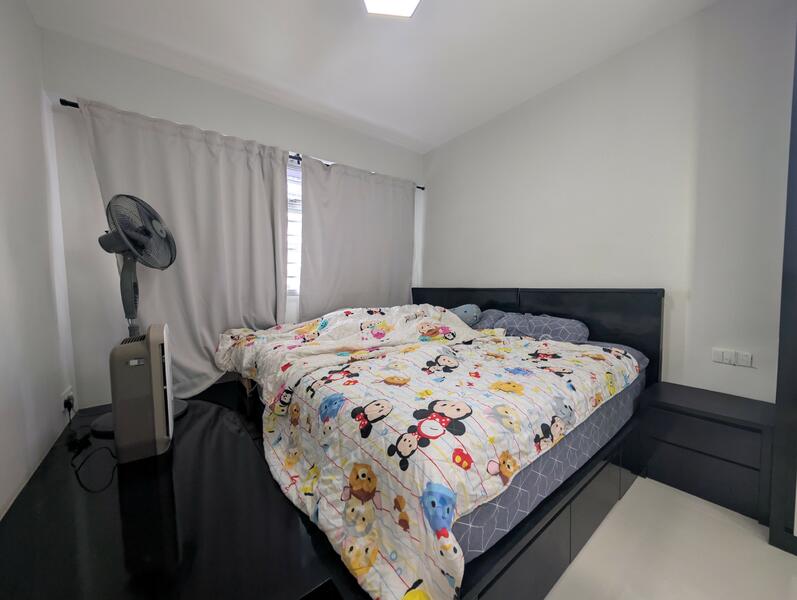 For Sale - 165B Yung Kuang Court