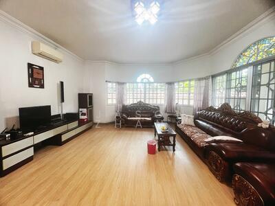 For Rent - Kovan Semi-D landed for rent