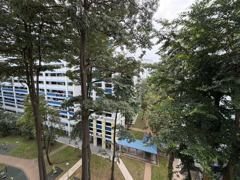 For Sale - 658 Woodlands Ring Road