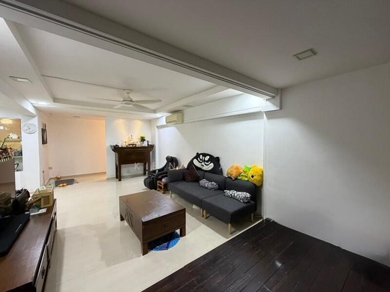 For Sale - 658 Woodlands Ring Road