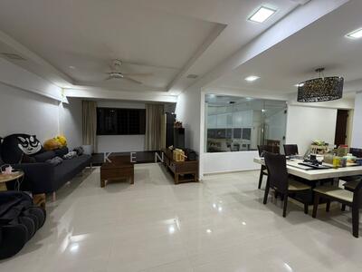 For Sale - 658 Woodlands Ring Road
