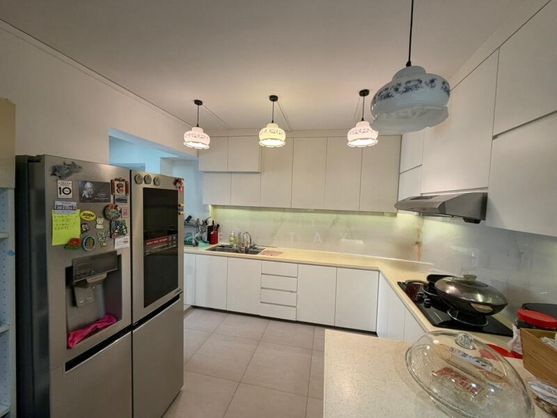 For Sale - 658 Woodlands Ring Road