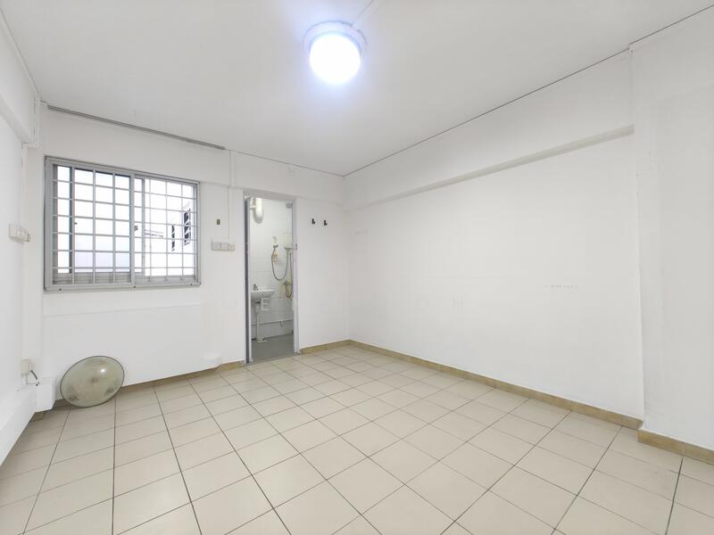 For Sale - 662 Yishun Avenue 4