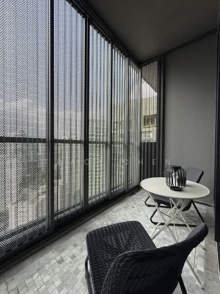 Martin Modern, 10 Martin Place, 2 Bedrooms, 852 sqft, Condominium For Rent, by Tracy Chen, 60222537 - Balcony - PropertyGuru.com.sg