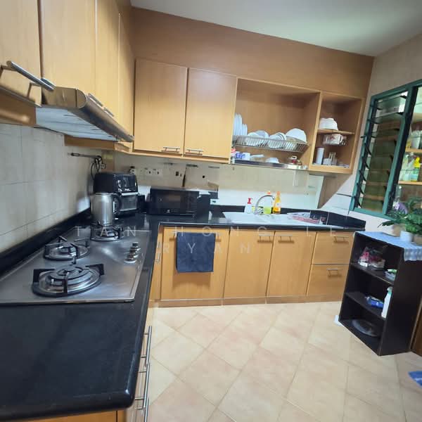 289 Tanjong Katong Road, 289 Tanjong Katong Road, Room Rental, 300 sqft, Semi-Detached House For Rent, by Tan Hong Le Ryan, 60222539 - PropertyGuru.com.sg