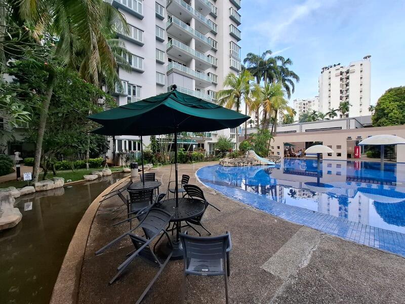 For Rent - The Warren