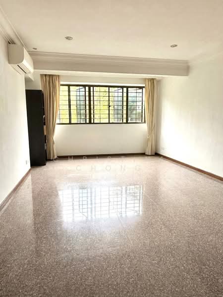 288C Jurong East Street 21, 288C Jurong East Street 21, 4 Bedrooms, 1,530 sqft, HDB Flat For Sale, by Christina Chong, 60222649 - Living Room - PropertyGuru.com.sg