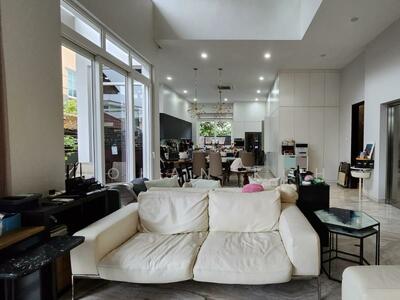 For Sale - ⭐️1KM to Tao Nan⭐️Close to MRT⭐️3.5 Storey Modern Semi-D⭐️