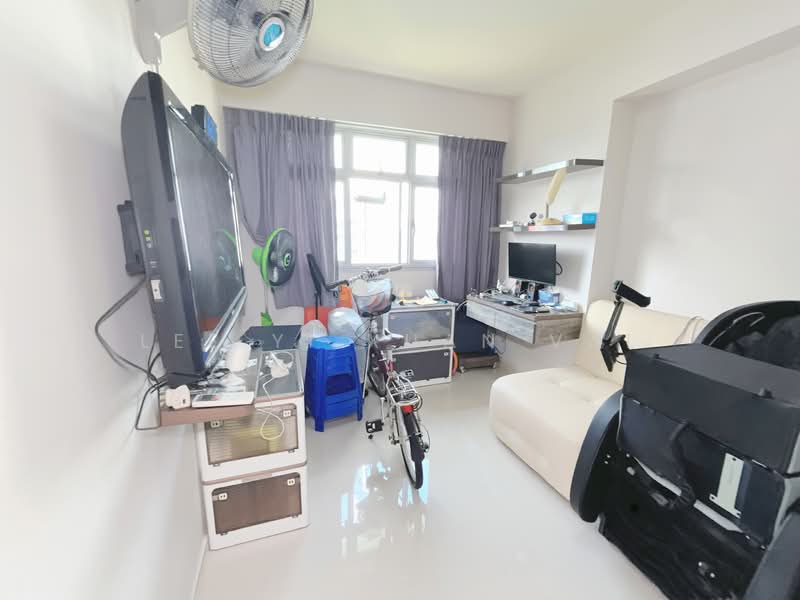 453B Fernvale Road HDB Flat For Sale at S$ 699,990 | PropertyGuru Singapore - Bedroom