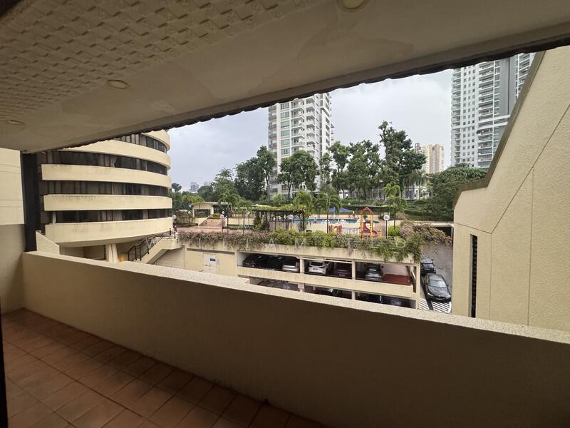 For Sale - The Draycott