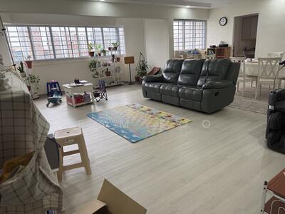 For Sale - 7 Teck Whye Avenue