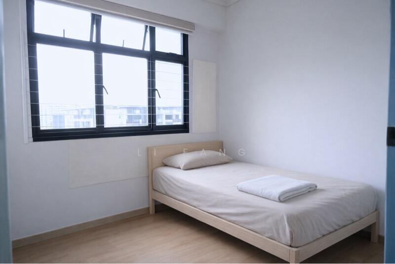 For Sale - 52 Cassia Crescent