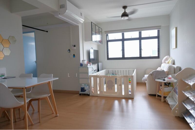 For Sale - 52 Cassia Crescent