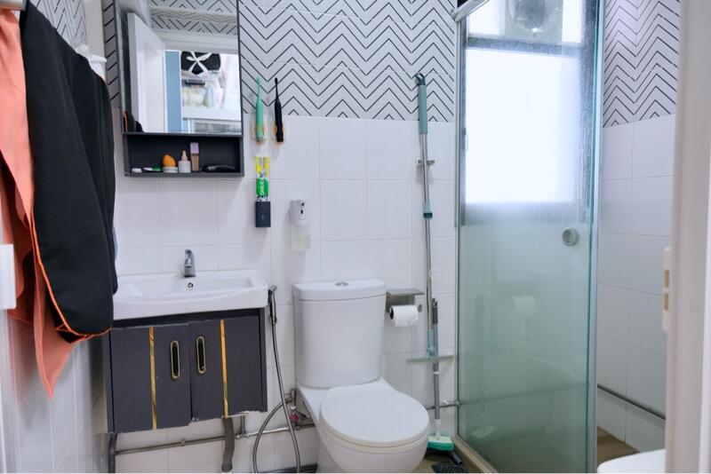 For Sale - 52 Cassia Crescent