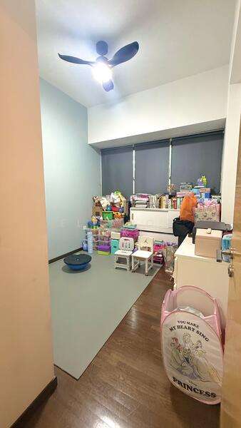 The Gale Condominium For Sale at S$ 1,680,000 | PropertyGuru Singapore - Common Bedroom