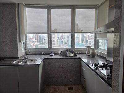 For Sale - Draycott Eight