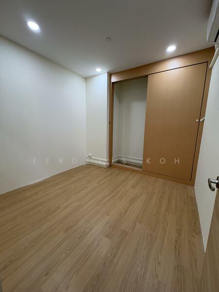 Interlocal Centre, 100G Pasir Panjang Road, Buona Vista / West Coast / Clementi New Town, 1,725 sqft, Light Industrial (B1) For Rent, by Ferdelis Koh, 60222887 - CommercialGuru.com.sg