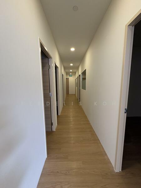 Interlocal Centre, 100G Pasir Panjang Road, Buona Vista / West Coast / Clementi New Town, 1,725 sqft, Light Industrial (B1) For Rent, by Ferdelis Koh, 60222887 - CommercialGuru.com.sg