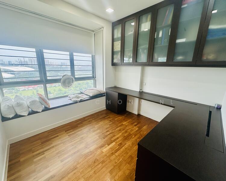 For Rent - Riveredge