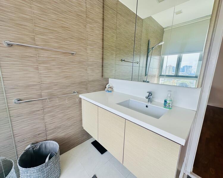 For Rent - Riveredge