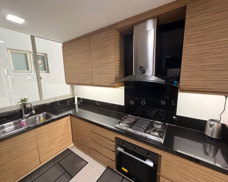 Riveredge, 21 Sampan Place, 4 Bedrooms, 1,679 sqft, Condominium For Rent, by Alex Chong NL, 60222894 - Kitchen - PropertyGuru.com.sg