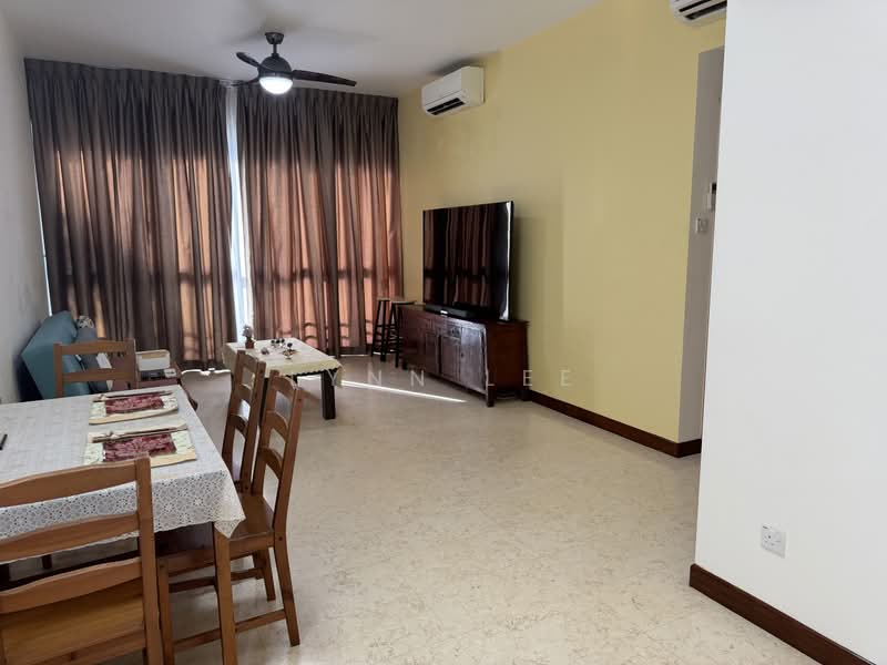 The Waterina, 51 Lorong 40 Geylang, 1 Bedroom, 667 sqft, Apartment For Sale, by Lynn Lee, 60222911 - Living Room - PropertyGuru.com.sg