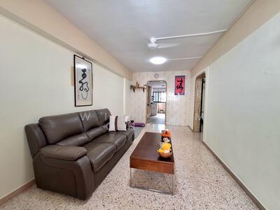 For Sale - 311 Hougang Avenue 5