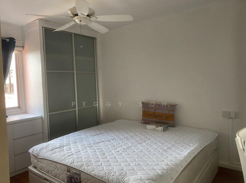 For Rent - 160 Mei Ling Street