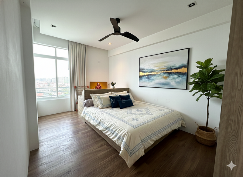 Master bedroom w study 