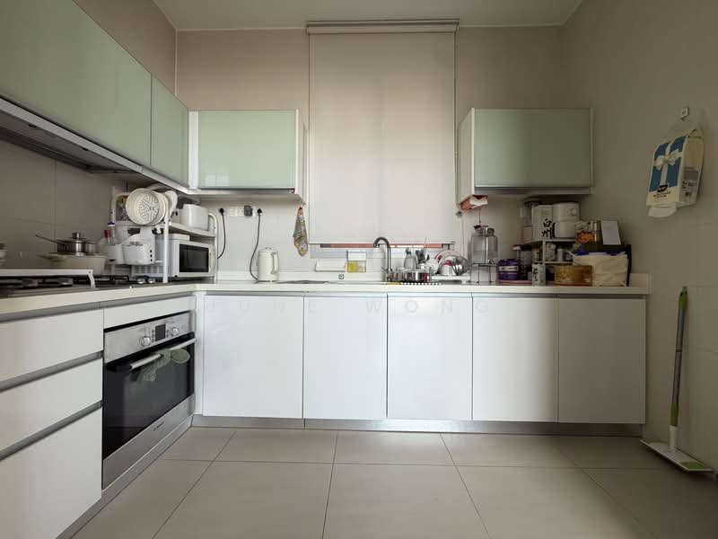 Tribeca by the Waterfront, 60 Kim Seng Road, 2 Bedrooms, 2,174 sqft, Condominium For Sale, by June Wong, 60223025 - Kitchen - PropertyGuru.com.sg