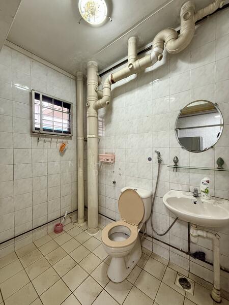 Common Bathroom